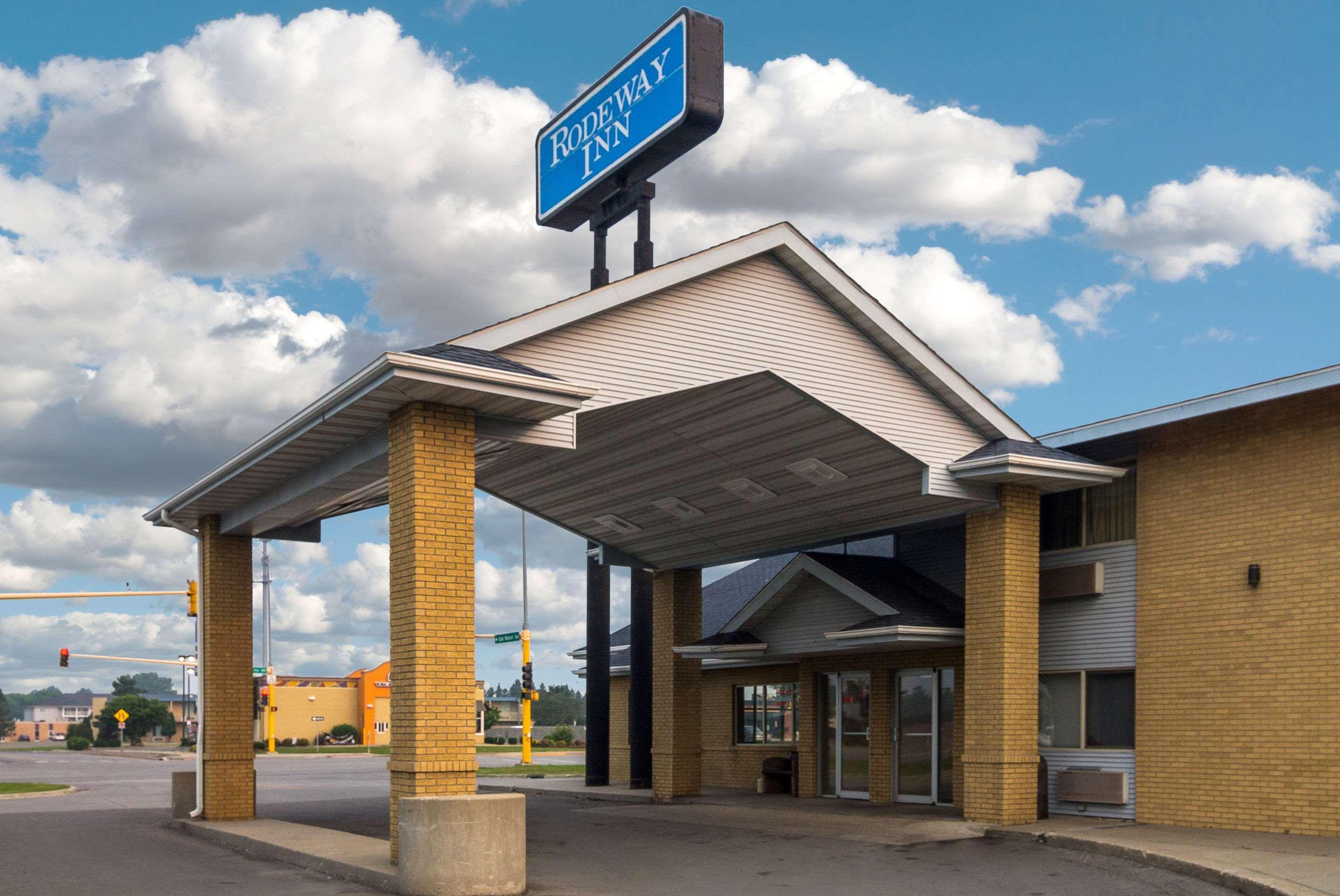 Rodeway Inn Fargo Exterior foto