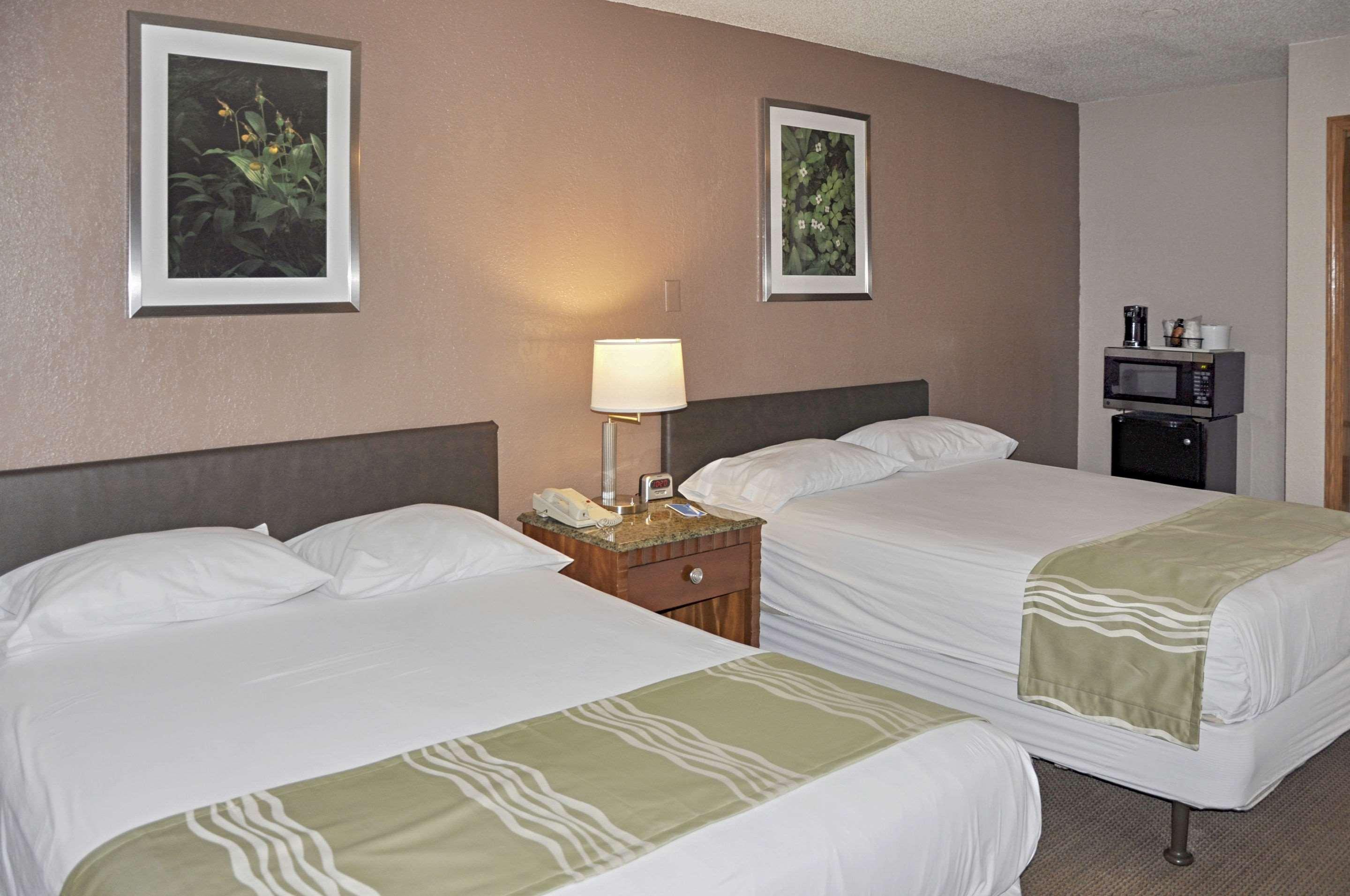 Rodeway Inn Fargo Exterior foto